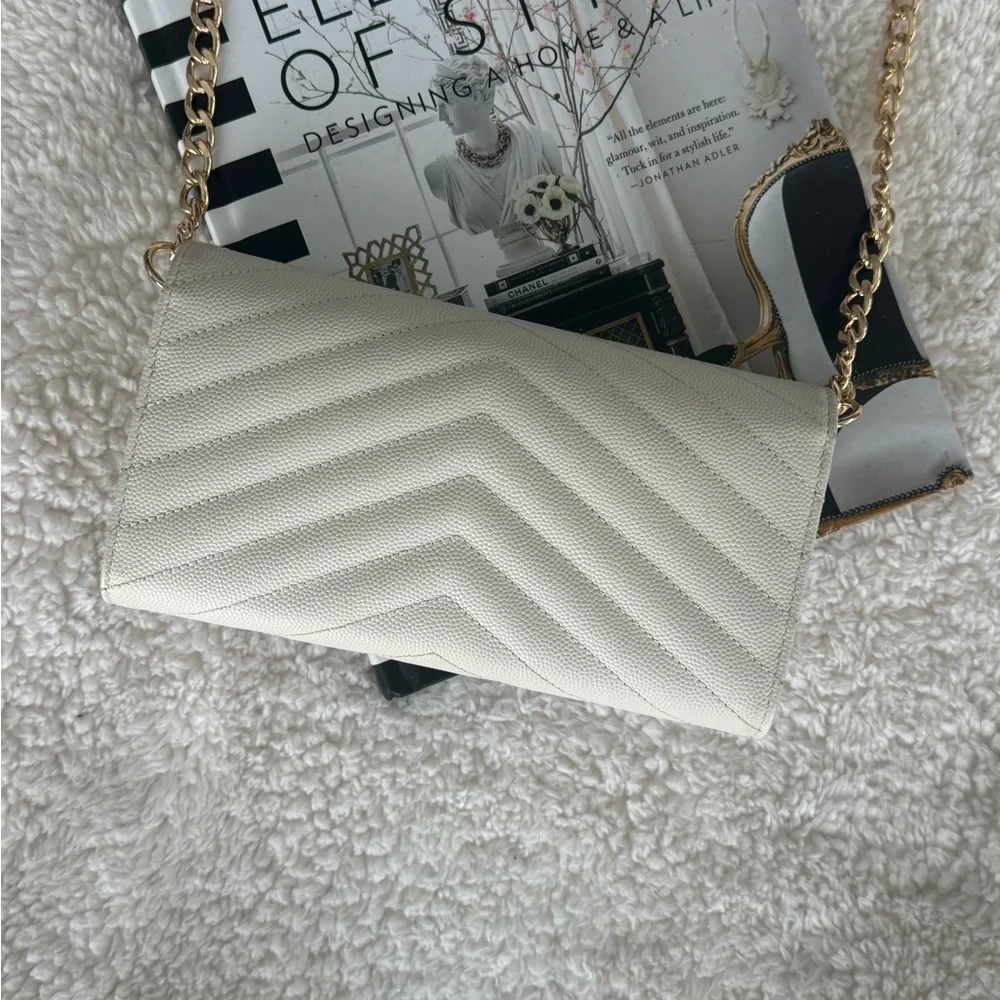 Authentic Yves Saint Laurent Cassandre Wallet Crossbody Bag - Picture 4 of 9